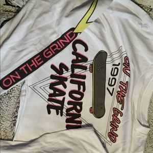 Long Sleeve crop-top, Graphic Tee, brand new